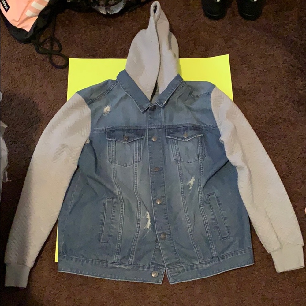Primark Men’s Destruction hooded Jean jacket